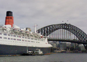 MS Queen Elisabeth, QE2