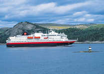 Hurtigruten Postschiff